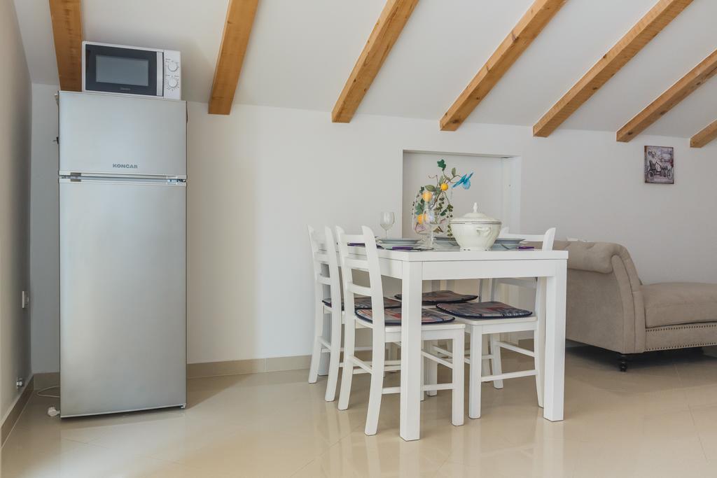 Apartments Rogulj Rogoznica  Pokoj fotografie